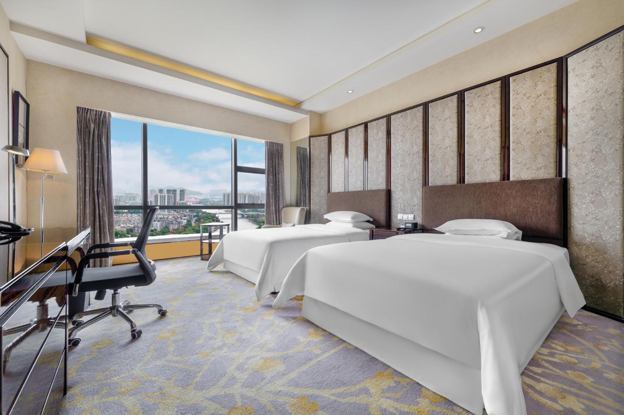Hotel Sheraton Zhongshan 5*