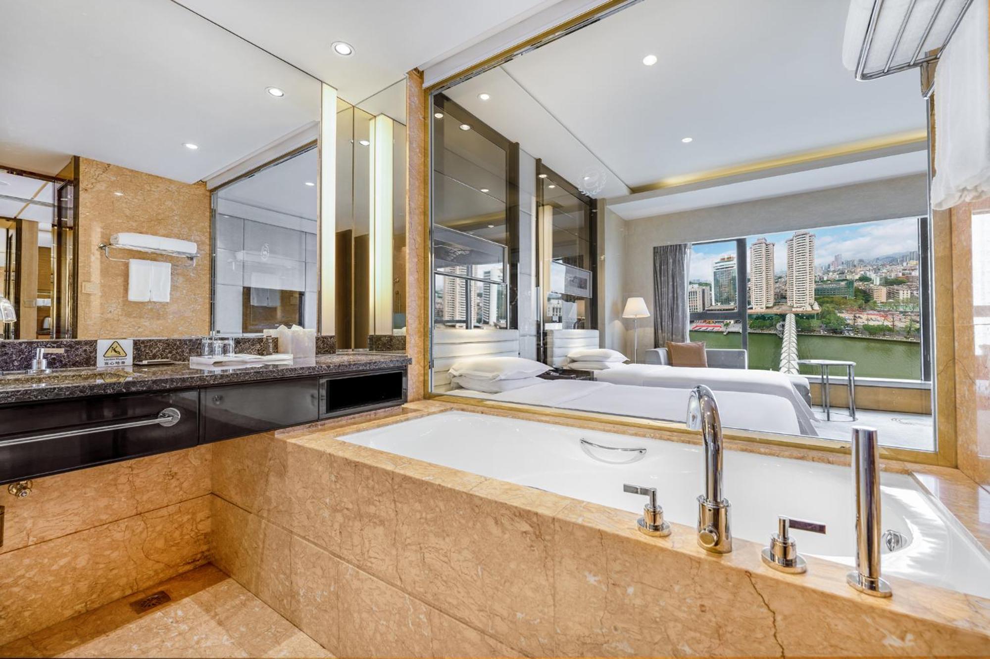 Sheraton Zhongshan Hotel